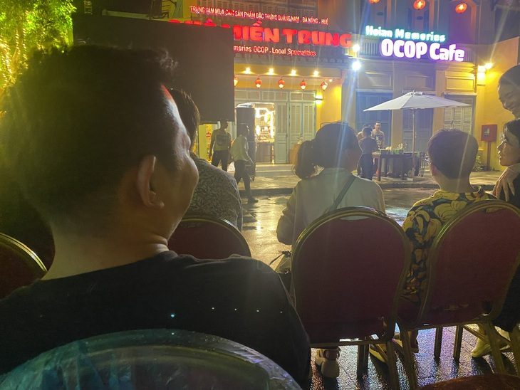 6ed9682b8d3f34616d2e-17284467402071792685491 ABBA Music Show ở Hội An bị hủy vì lí do khó tin, khán giả thất thểu ra về - Ảnh 1.